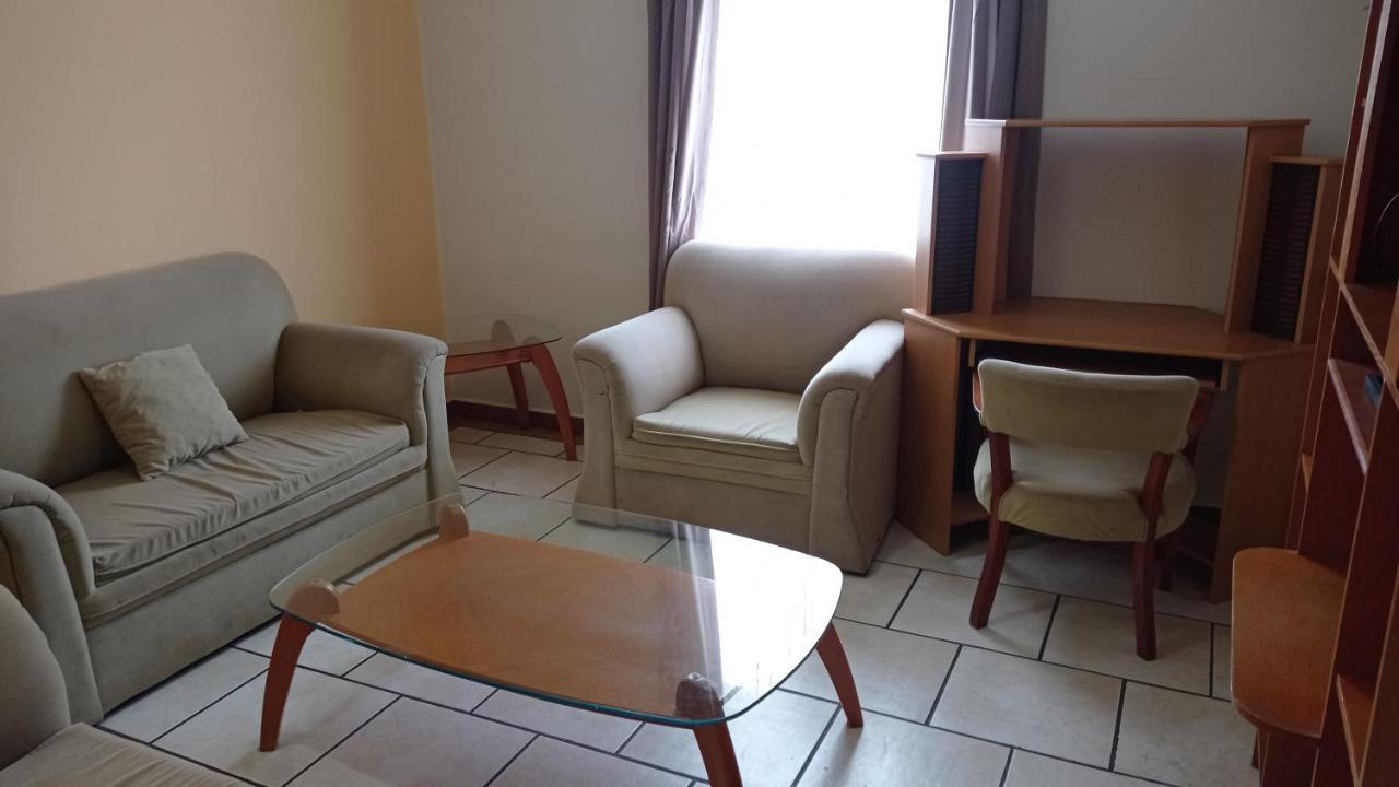 Confort Ejecutivo Suites Lindavista Guadalupe  Exterior foto