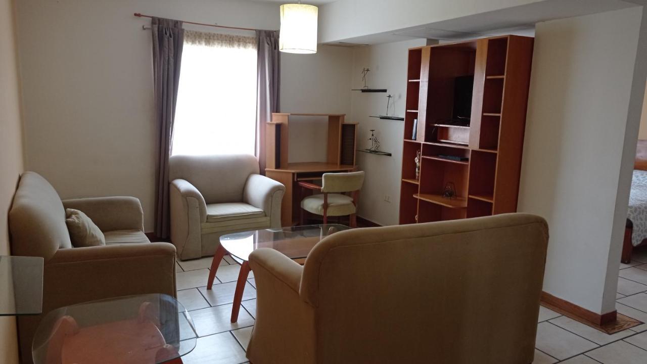 Confort Ejecutivo Suites Lindavista Guadalupe  Exterior foto